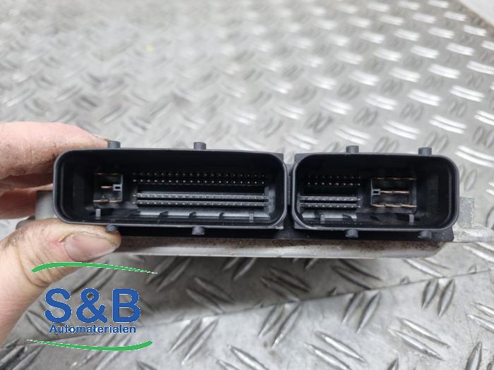 Dator, motorstyrning från en Volkswagen Phaeton (3D) 3.2 V6 30V 2002