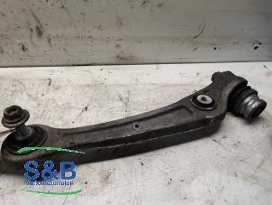 Gebruikte Draagarm links-voor Audi A4 (B8) 2.0 TDI 16V Prijs € 45,00 Margeregeling aangeboden door Schaap & Bron