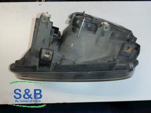 Gebruikte Koplamp links Volkswagen Golf IV Variant (1J5) 1.6 Prijs € 30,00 Margeregeling aangeboden door Schaap & Bron