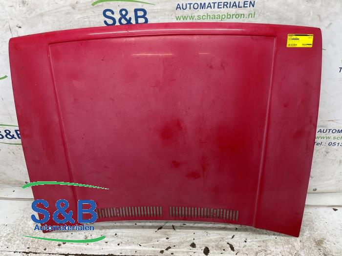 Motorkap van een Volkswagen Golf II (19E) 1.8i 1990