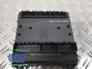 Gebruikte Boordcomputer Volkswagen Polo IV (9N1/2/3) 1.2 Prijs € 59,99 Margeregeling aangeboden door Schaap & Bron