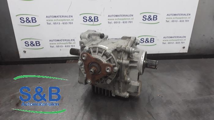 Tussenbak 4x4 van een Audi Q3 (8UB/8UG) 2.0 16V TFSI Quattro 2017