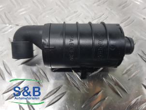 Gebruikte Luchtinlaat slang Volkswagen Golf VII (AUA) 1.4 TSI 16V Prijs € 25,00 Margeregeling aangeboden door Schaap & Bron