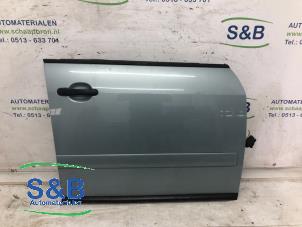 Begagnade Framdörr, 4-dörrars, höger Audi A2 (8Z0) 1.4 16V Pris € 70,00 Marginaltabell erbjuds av Schaap & Bron
