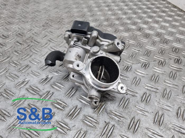 Gasklephuis van een Seat Toledo (NHAA) 1.6 TDI 16V 115 2015