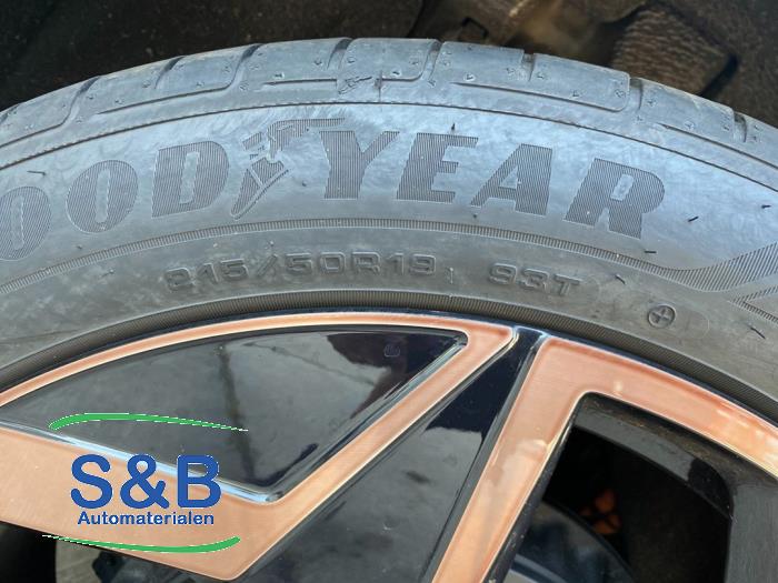 Hjul + däck från en Volkswagen ID.3 (E11/E12) First, Life, Pro 58 kWh 2022