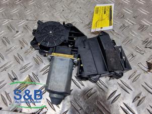 Gebruikte Raammotor Portier Seat Alhambra (7V8/9) 1.8 20V Turbo Prijs € 50,00 Margeregeling aangeboden door Schaap & Bron