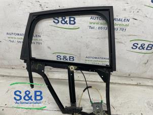 Begagnade Fönstermekanism, 2-dörrars, höger bak Audi A2 (8Z0) 1.4 16V Pris € 50,00 Marginaltabell erbjuds av Schaap & Bron