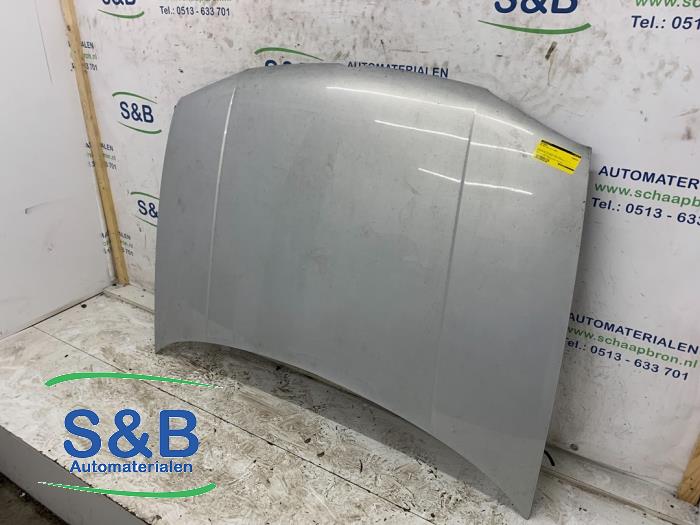 Motorkap van een Volkswagen Golf IV (1J1) 1.4 16V 2001