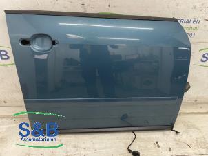 Begagnade Framdörr, 4-dörrars, höger Audi A2 (8Z0) 1.2 TDI Pris € 40,00 Marginaltabell erbjuds av Schaap & Bron