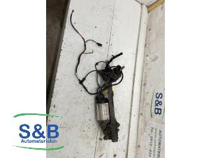 Gebruikte Stuurhuis Volkswagen Golf VI Variant (AJ5/1KA) 1.6 TDI 16V 105 Prijs € 150,00 Margeregeling aangeboden door Schaap & Bron