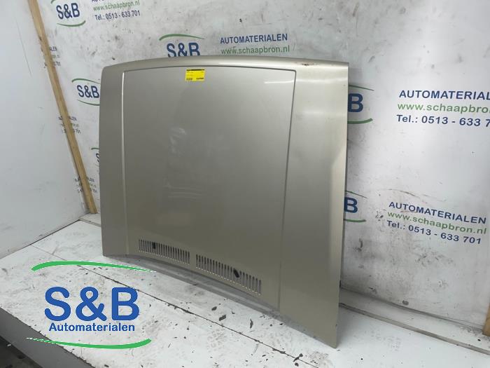 Motorkap van een Volkswagen Golf II (19E) 1.6 C,CL,GL 1985