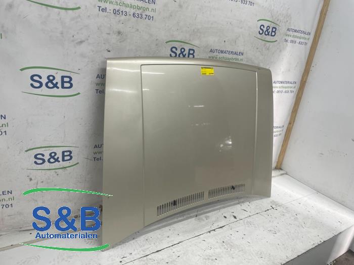 Motorkap van een Volkswagen Golf II (19E) 1.6 C,CL,GL 1985