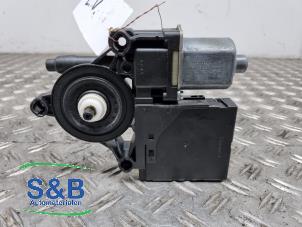 Begagnade Motor, dörrfönster Volkswagen Passat (362) 1.8 TSI 16V Pris € 30,00 Marginaltabell erbjuds av Schaap & Bron