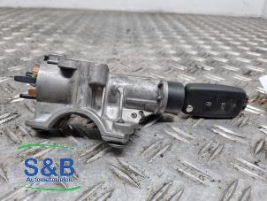 Gebruikte Kontaktslot + Sleutel Seat Ibiza ST (6J8) 1.2 TDI Ecomotive Prijs € 35,00 Margeregeling aangeboden door Schaap & Bron