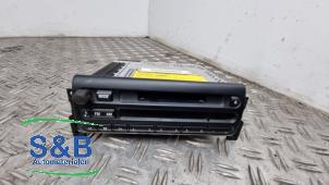 Gebruikte Radio/Cassette BMW Mini One/Cooper (R50) 1.6 16V Cooper Prijs € 60,00 Margeregeling aangeboden door Schaap & Bron