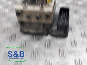 Begagnade ABS-pump Audi TT (8J3) 1.8 TFSI 16V Pris € 300,00 Marginaltabell erbjuds av Schaap & Bron