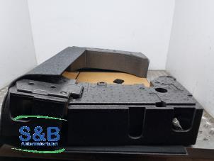 Nya Verktygssats Skoda Yeti (5LAC) 1.8 TSI 16V 4x4 Pris € 242,00 Inklusive moms erbjuds av Schaap & Bron