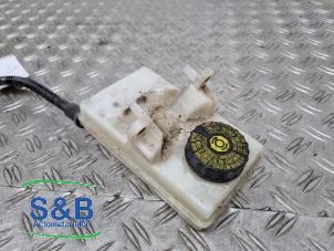 Gebruikte Remvloeistof reservoir Peugeot Partner (GC/GF/GG/GJ/GK) 1.6 HDI 90 Prijs € 20,00 Margeregeling aangeboden door Schaap & Bron