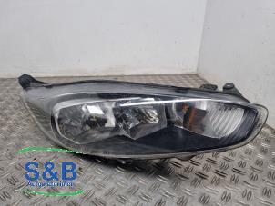 Gebruikte Koplamp rechts Ford Fiesta 6 (JA8) 1.5 TDCi Prijs € 149,99 Margeregeling aangeboden door Schaap & Bron
