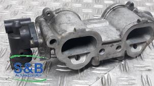 Gebruikte Inlaatspruitstuk Subaru Impreza II Plus (GG) 2.0 GX 4x4 Prijs € 60,00 Margeregeling aangeboden door Schaap & Bron