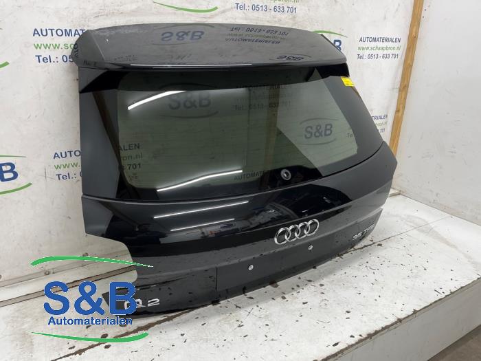 Heckklappe van een Audi Q2 (GAB/GAG) 1.6 TDI 16V 2020