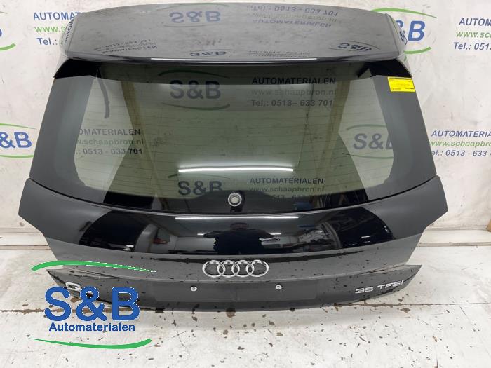 Heckklappe van een Audi Q2 (GAB/GAG) 1.6 TDI 16V 2020