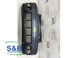 Gebruikte Voorbumper Volkswagen Polo III (6N2) 1.4 Prijs € 45,00 Margeregeling aangeboden door Schaap & Bron