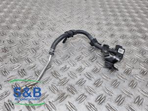 Używane Czujnik cisnienia paliwa Volkswagen Passat (3G2) 2.0 TDI BiTurbo 16V 4Motion Cena € 60,00 Procedura marży oferowane przez Schaap & Bron