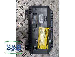 Gebruikte Instrumentenpaneel Opel Ampera 1.4 16V Prijs € 175,00 Margeregeling aangeboden door Schaap & Bron