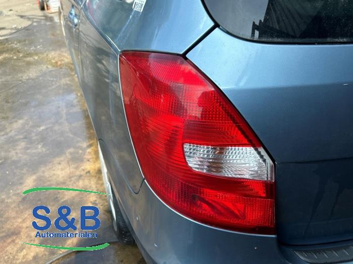 Taillight, left from a Skoda Fabia II Combi 1.2 TSI 2010
