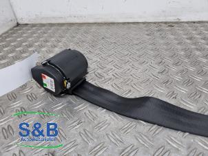 Używane Pas bezpieczenstwa lewy tyl Audi A3 Limousine (8VS/8VM) 1.4 TFSI ACT 16V Cena € 27,49 Procedura marży oferowane przez Schaap & Bron