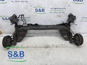 Used Bakre drivaxel Renault Captur (2R) 1.2 TCE 16V EDC Price € 250,00 Margin scheme offered by Schaap & Bron