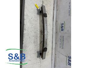 Używane Rama zderzaka przód Audi A3 (8L1) 1.6 Cena € 20,00 Procedura marży oferowane przez Schaap & Bron