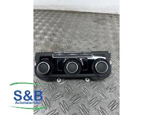 Begagnade Klimatpanel Volkswagen Caddy III (2KA,2KH,2CA,2CH) 1.6 TDI 16V Pris € 90,00 Marginaltabell erbjuds av Schaap & Bron