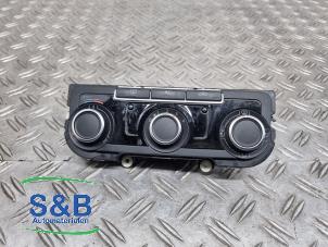 Begagnade Klimatpanel Volkswagen Caddy III (2KA,2KH,2CA,2CH) 1.6 TDI 16V Pris € 149,99 Marginaltabell erbjuds av Schaap & Bron