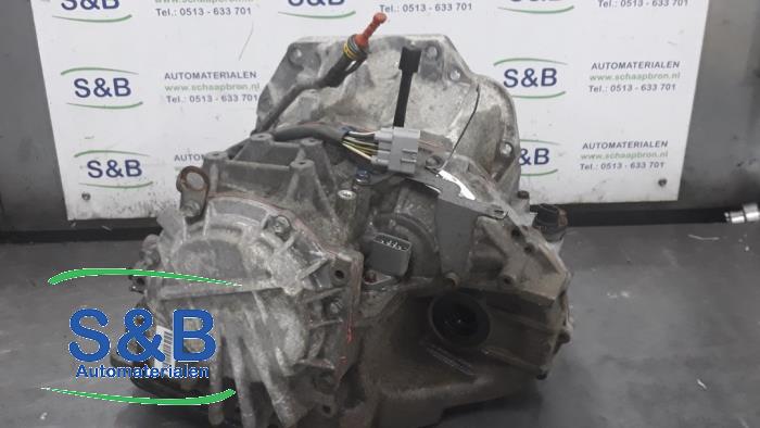 Versnellingsbak van een Suzuki Swift (ZA/ZC/ZD1/2/3/9) 1.5 VVT 16V 2008