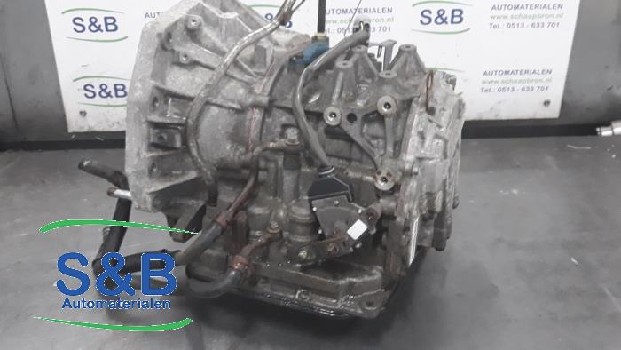 Versnellingsbak van een Suzuki Swift (ZA/ZC/ZD1/2/3/9) 1.5 VVT 16V 2008