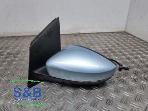 Gebruikte Buitenspiegel links Volkswagen Polo V (6R) 1.2 TDI 12V BlueMotion Prijs € 37,00 Margeregeling aangeboden door Schaap & Bron