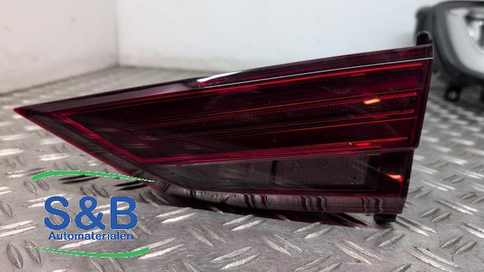 Achterlicht rechts van een Audi A3 Limousine (8VS/8VM) 1.0 TFSI 12V 2017