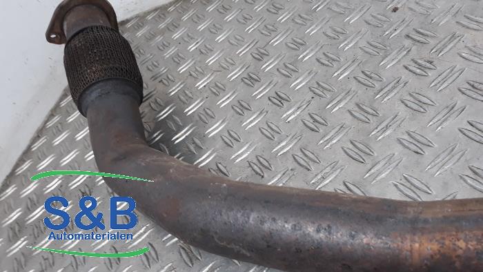 Ljuddämpare, fram från en Audi A7 Sportback (4GA/4GF) 2.8 V6 24V FSI 2011