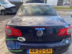 Begagnade Baklucka Volkswagen Eos (1F7/F8) 2.0 FSI 16V Pris € 125,00 Marginaltabell erbjuds av Schaap & Bron
