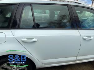 Gebruikte Portier 4Deurs rechts-achter Skoda Octavia Combi (5EAC) 1.0 TSI 12V Prijs € 499,00 Margeregeling aangeboden door Schaap & Bron