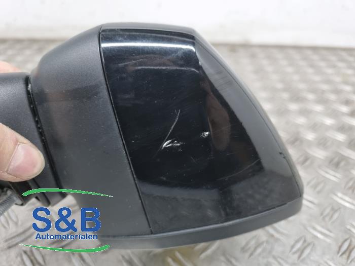 Spiegel Buiten rechts van een Audi A3 Limousine (8VS/8VM) 1.0 TFSI 12V 2017