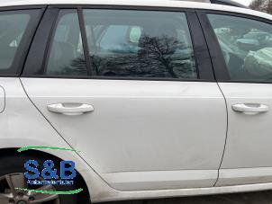 Gebruikte Portier 4Deurs rechts-achter Skoda Octavia Combi (5EAC) 1.6 TDI Greenline 16V Prijs € 400,00 Margeregeling aangeboden door Schaap & Bron