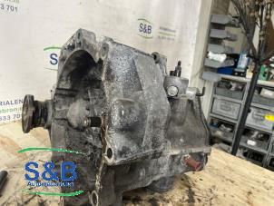 Gebruikte Versnellingsbak Volkswagen Fox (5Z) 1.4 16V Prijs € 165,00 Margeregeling aangeboden door Schaap & Bron