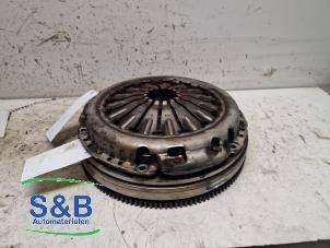 Begagnade Tvåmassesvänghjul Ford Kuga II (DM2) 1.5 EcoBoost 16V 150 Pris € 90,00 Marginaltabell erbjuds av Schaap & Bron