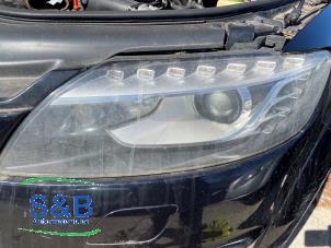 Gebruikte Koplamp links Audi Q7 (4LB) 3.0 TDI V6 24V Prijs € 649,99 Margeregeling aangeboden door Schaap & Bron