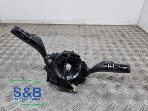 Używane Przelacznik Combi kolumny kierownicy Kia Niro II (SG2) e-Niro 64.8 kWh Cena € 109,99 Procedura marży oferowane przez Schaap & Bron