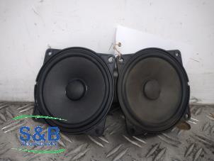 Begagnade Högtalarset Diversen Diversen Pris € 19,99 Marginaltabell erbjuds av Schaap & Bron